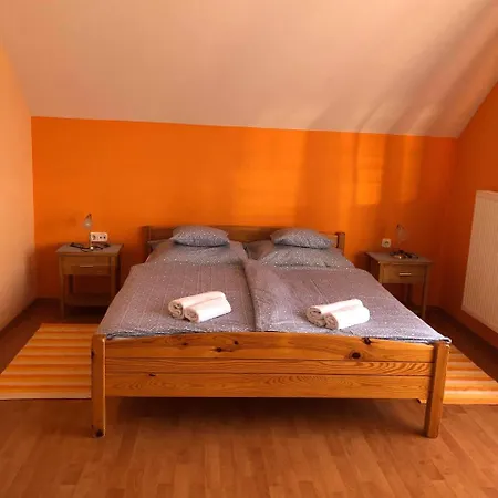 Kristály Apartmán