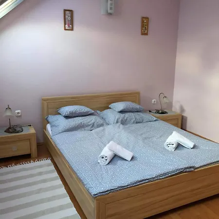 Apartmán Kristály *