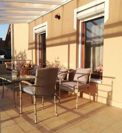 Kristály Apartmán *