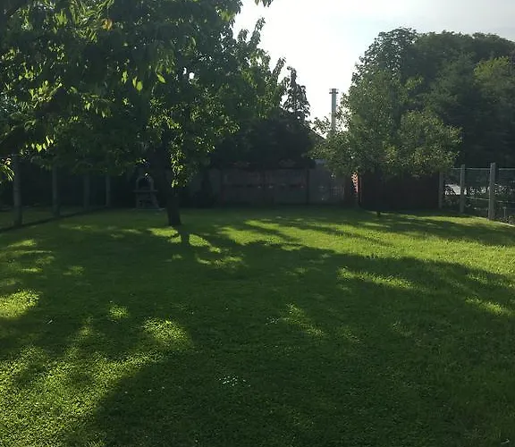Kristaly Apartmanhaz