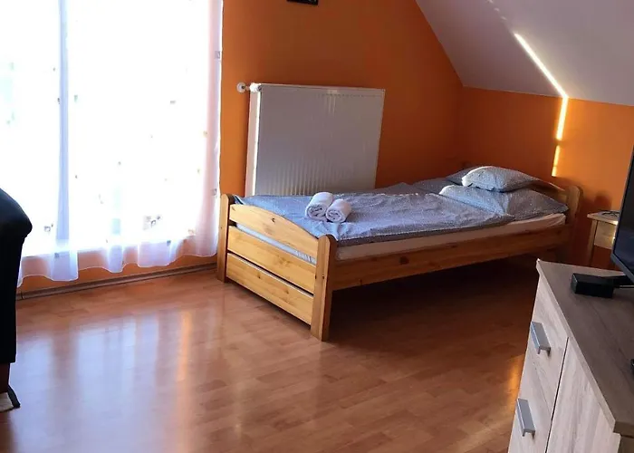Kristaly Apartmanhaz