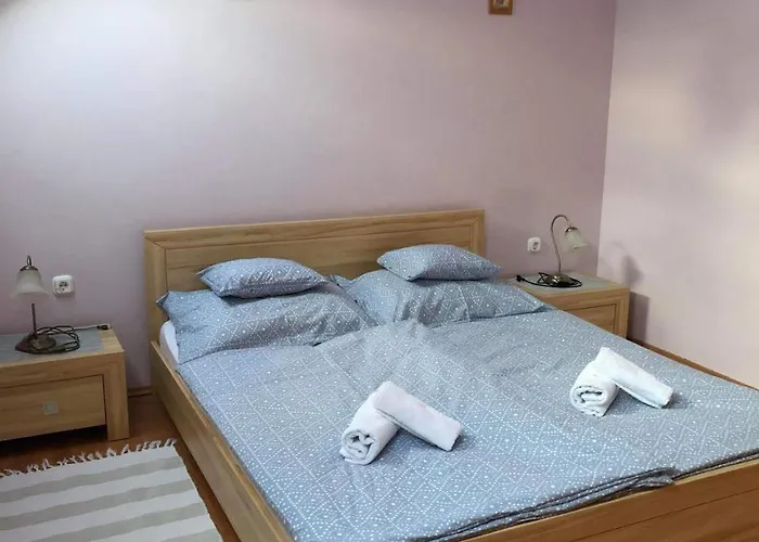 شقة Kristaly Apartmanhaz *