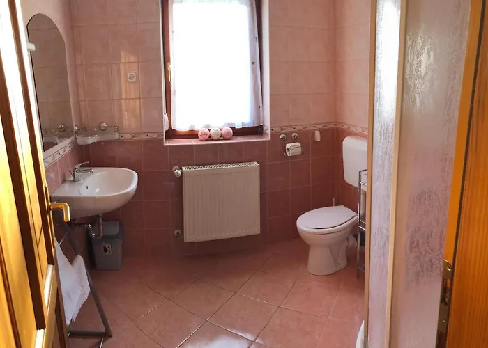 Kristaly Apartmanhaz
